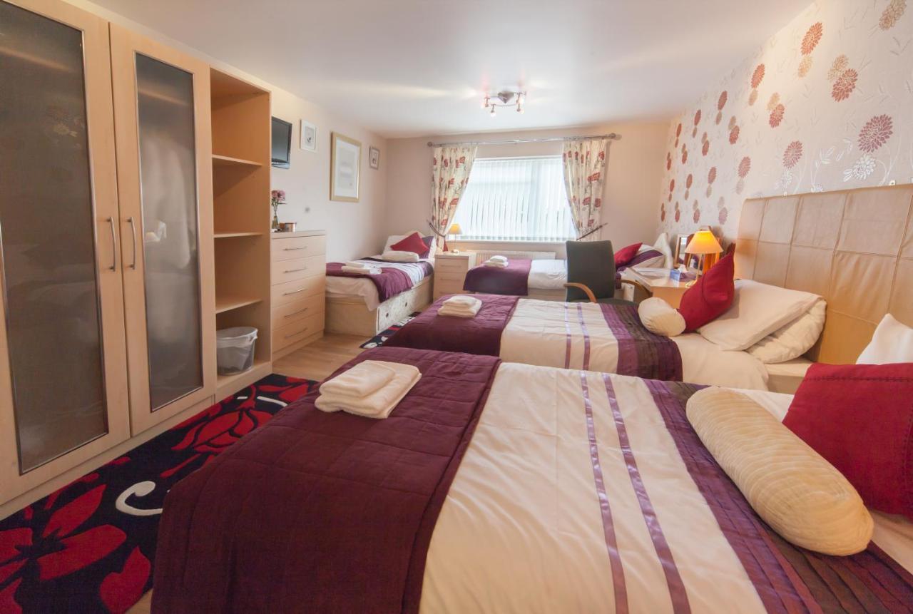 Wyngate Guest House Great Meols Ngoại thất bức ảnh