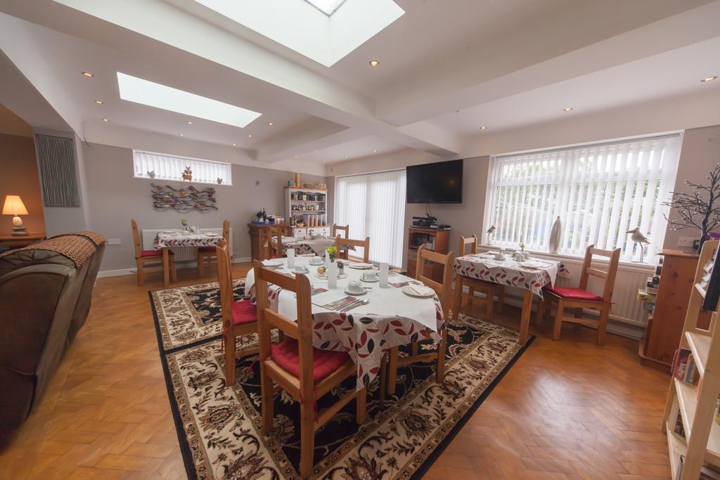 Wyngate Guest House Great Meols Ngoại thất bức ảnh